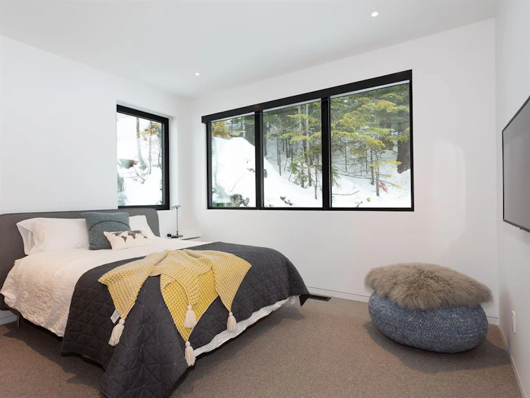 2932 Ancient Cedars Lane, Whistler, BC, V8E 0L6 - 36