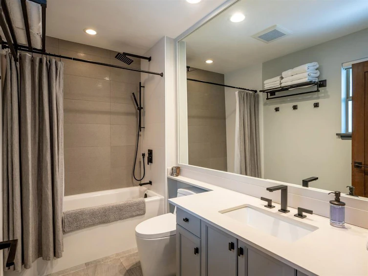 1505-3050 Hillcrest Drive, Whistler, BC, V8E 0T8 - 14