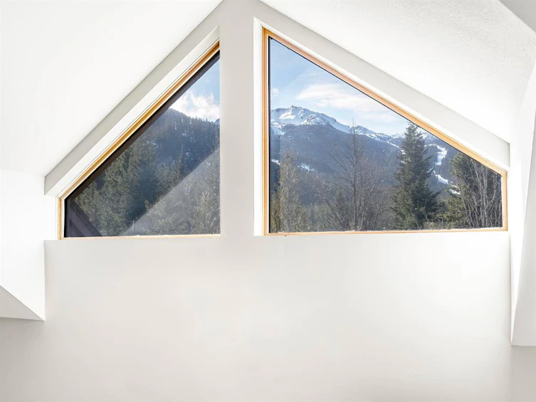 1505-3050 Hillcrest Drive, Whistler, BC, V8E 0T8 - 17