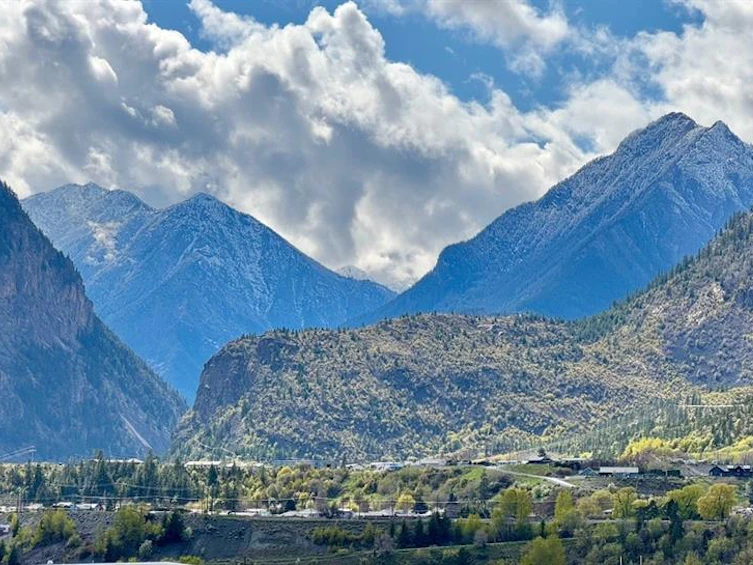 342 & 348 Mountain View Road, Lillooet, BC, V0K 1V0 - 11