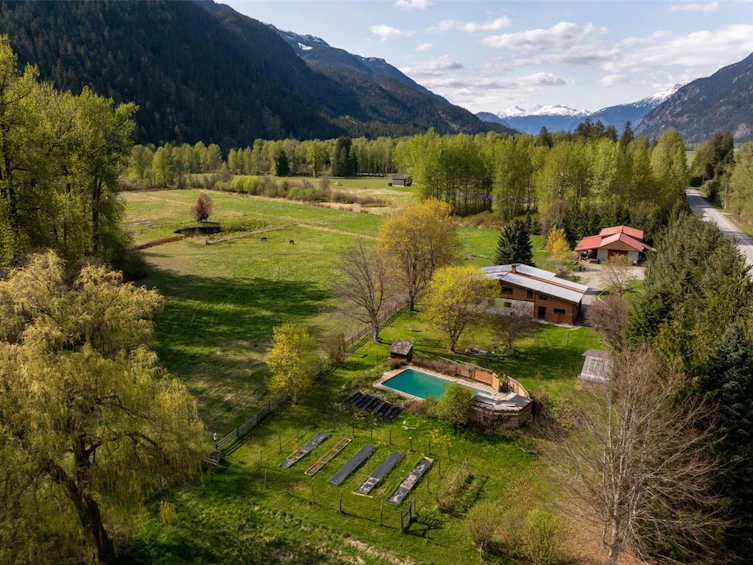 7869 Pemberton Meadows Road, Pemberton, BC, V0N 2L2