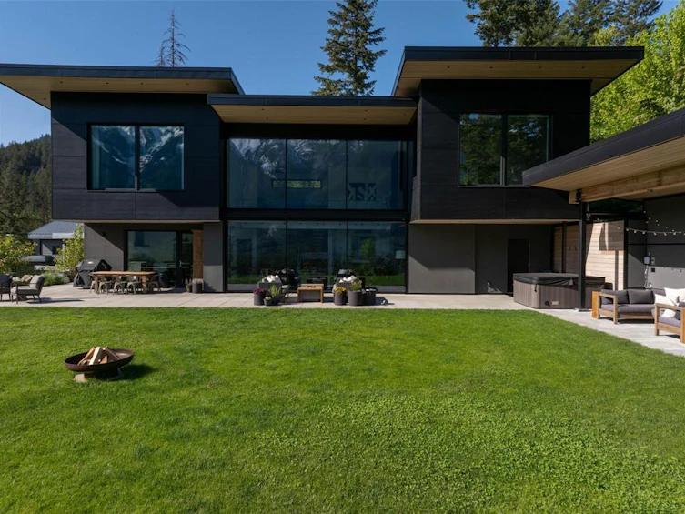 7512 Pebble Creek Drive, Pemberton, BC, V0N 2L3 - 38