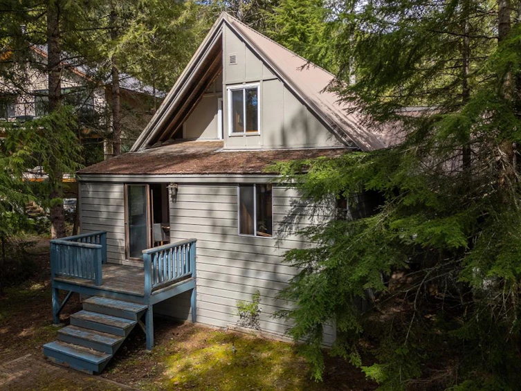 8308 Needles Drive, Whistler, BC, V8E 0G1 - 32
