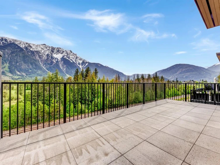 15-4000 Sunstone Way, Pemberton, BC, V0N 2L3 - 9