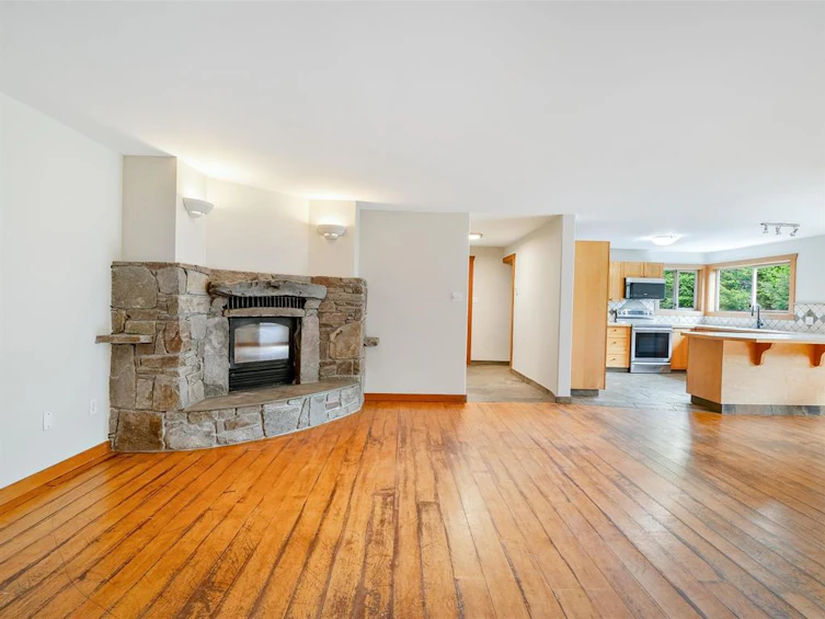 1404 Pemberton Farm Road W, Pemberton, BC, V0N 2L0 - 17