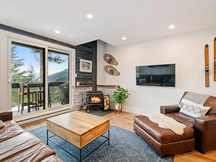 19-2400 Cavendish Way, Whistler, BC, V8E 0L8 - 3