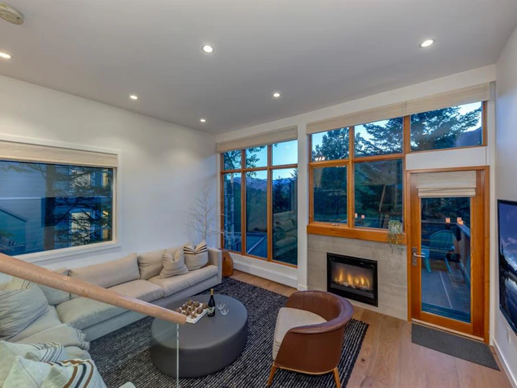 15-2221 Gondola Way, Whistler, BC, V8E 0M8 - 11