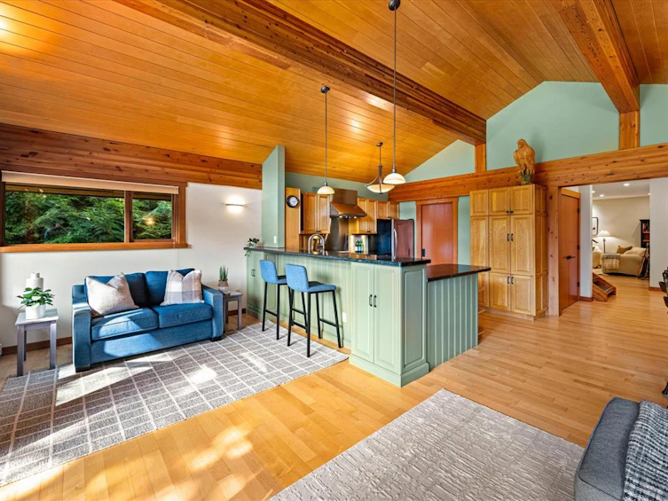 6557 Balsam Way, Whistler, BC, V8E 0C5 - 10