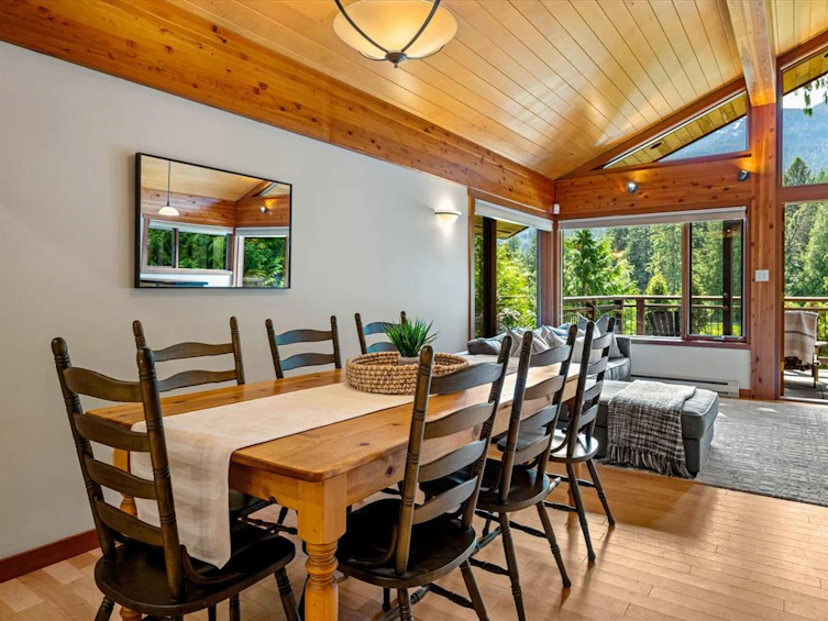 6557 Balsam Way, Whistler, BC, V8E 0C5 - 14