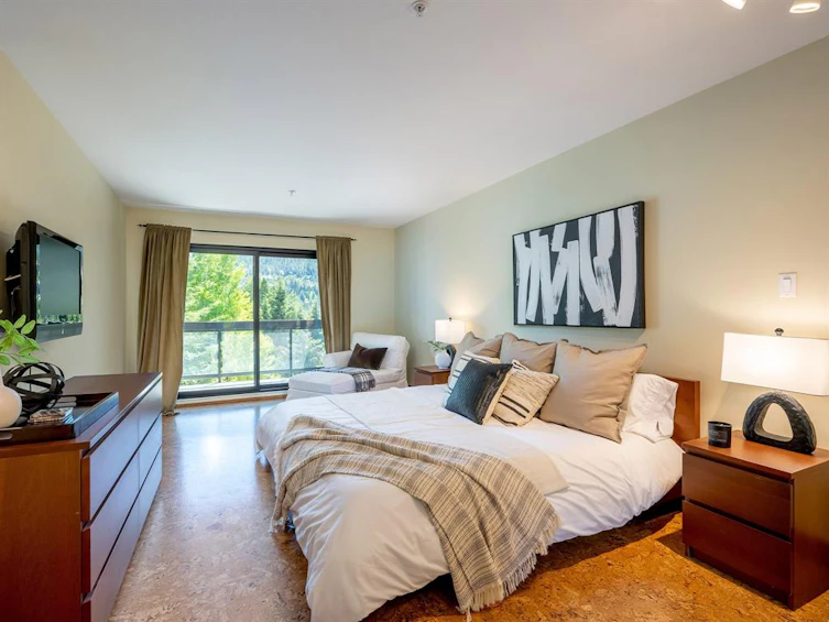 301-3212 Blueberry Drive, Whistler, BC, V8E 0C5 - 14