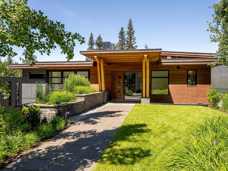 2909 Kadenwood Drive, Whistler, BC, V8E 0L6