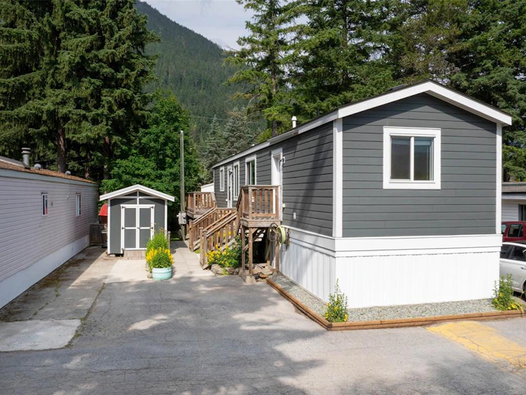 9-7370 Highway 99, Pemberton, BC, V0N 2L0 - 29