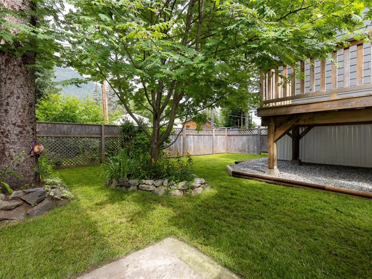 9-7370 Highway 99, Pemberton, BC, V0N 2L0 - 27