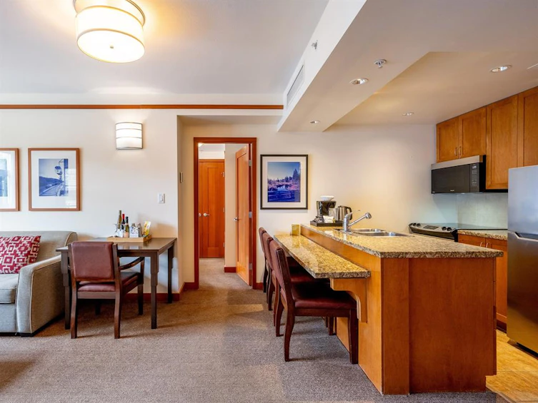 6613-4299 Blackcomb Way, Whistler, BC, V8E 0X3 - 6