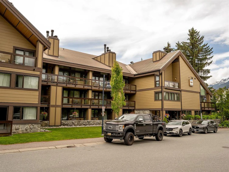 2152/2153-4420 Sundial Place, Whistler, BC - 20