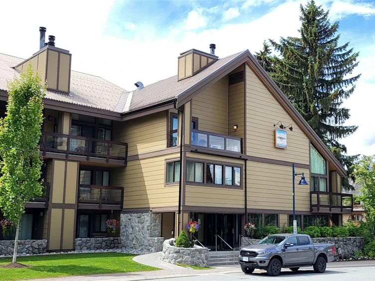 2152/2153-4420 Sundial Place, Whistler, BC - 21