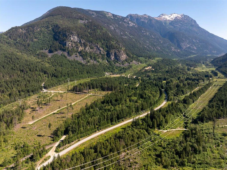 8894 Old Portage Road, Pemberton, BC, V0N 1B0 - 8