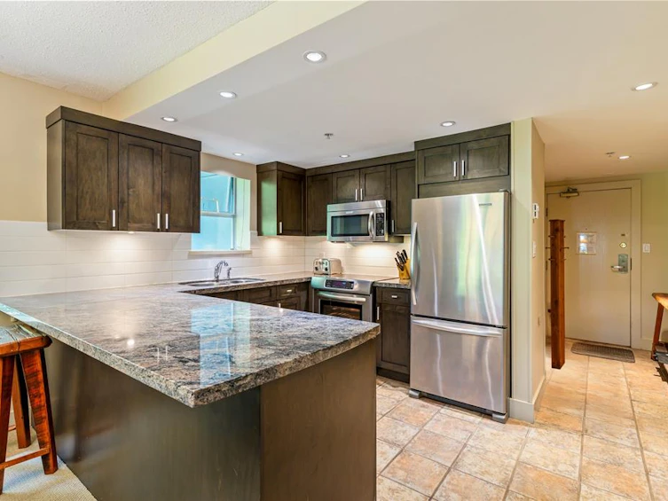 108-4910 Spearhead Drive, Whistler, BC, V8E 1E7 - 11