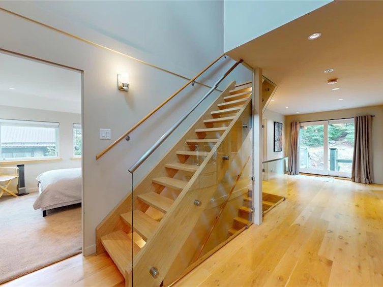 7410 Ambassador Crescent, Whistler, BC, V8E 0E4 - 34