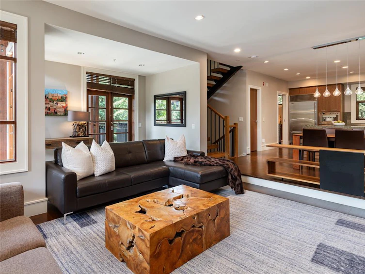 1-7124 Nancy Greene Drive, Whistler, BC, V8E 0W9 - 4