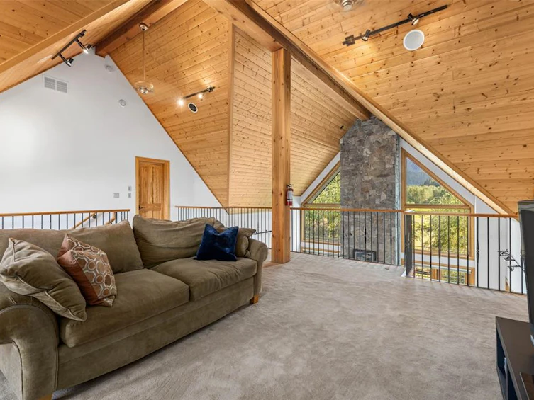 1360 Collins Road, Pemberton, BC, V0N 2L0 - 23