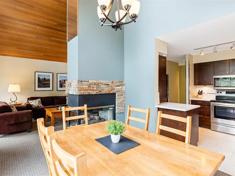 208(8)-4865 Painted Cliff Road, Whistler, BC, V8E 1C8 - 9