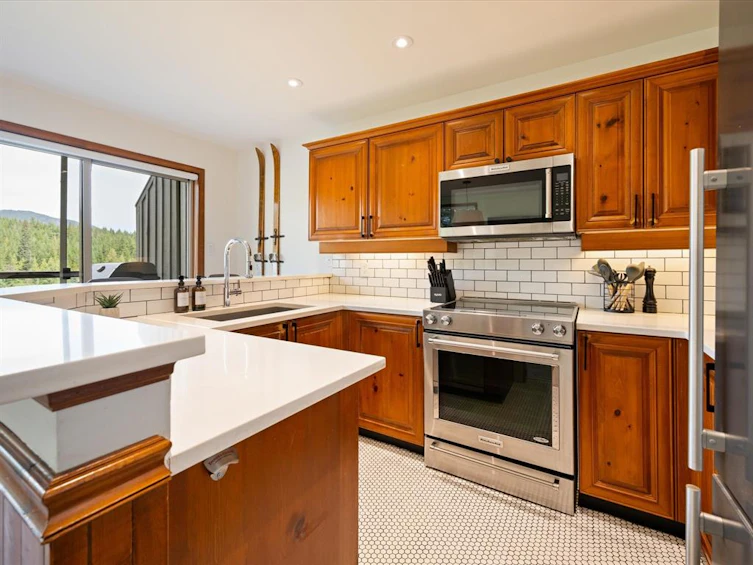 33-4644 Blackcomb Way, Whistler, BC, V8E 0H2 - 9