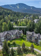 33 4644 Blackcomb Way