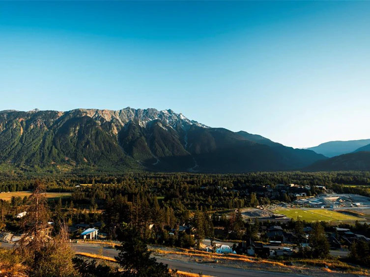 9002 Sun God Mountain Way, Pemberton, BC, V0N 2L3