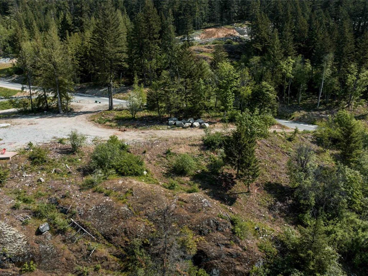 9004 Sun God Mountain Way, Pemberton, BC, V0N 2L3 - 6