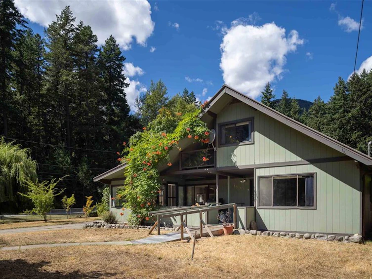 10001 Koocha Road, Whistler, BC, V0N 1L0 - 38
