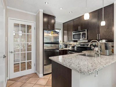 24-2211 Marmot Place - 5
