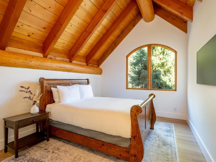 3231 Peak Drive, Whistler, BC, V8E 0V4 - 26