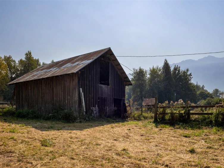 7536 Urdal Road, Pemberton, BC, V0N 2L0 - 33