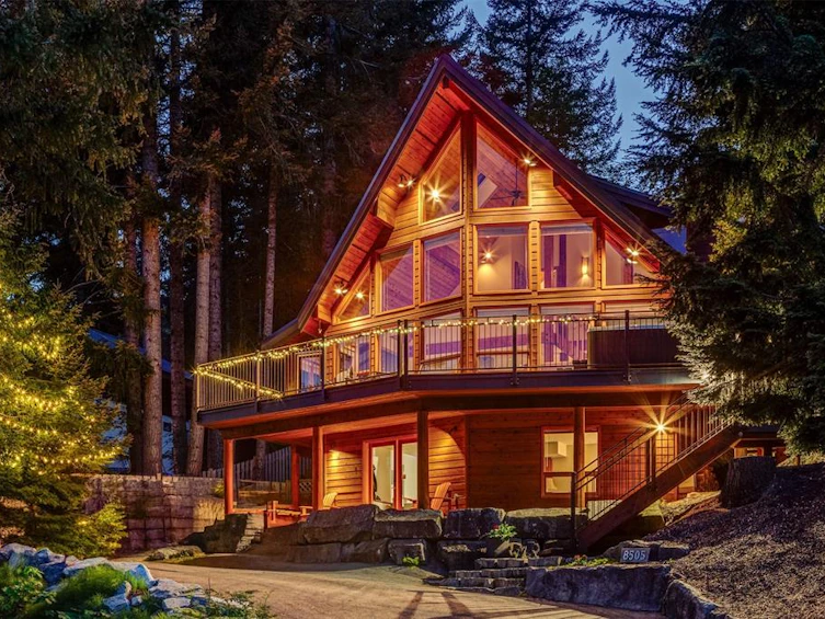 8505 Matterhorn Drive, Whistler, BC, V8E 0G1