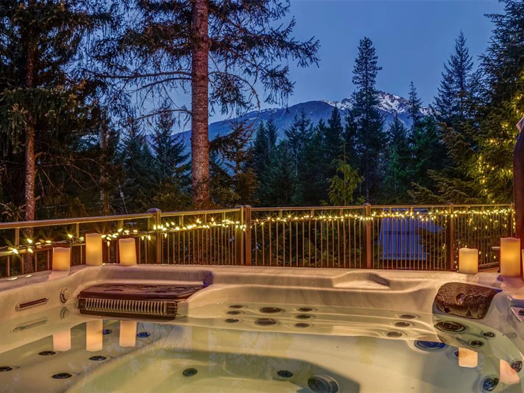 8505 Matterhorn Drive, Whistler, BC, V8E 0G1 - 14