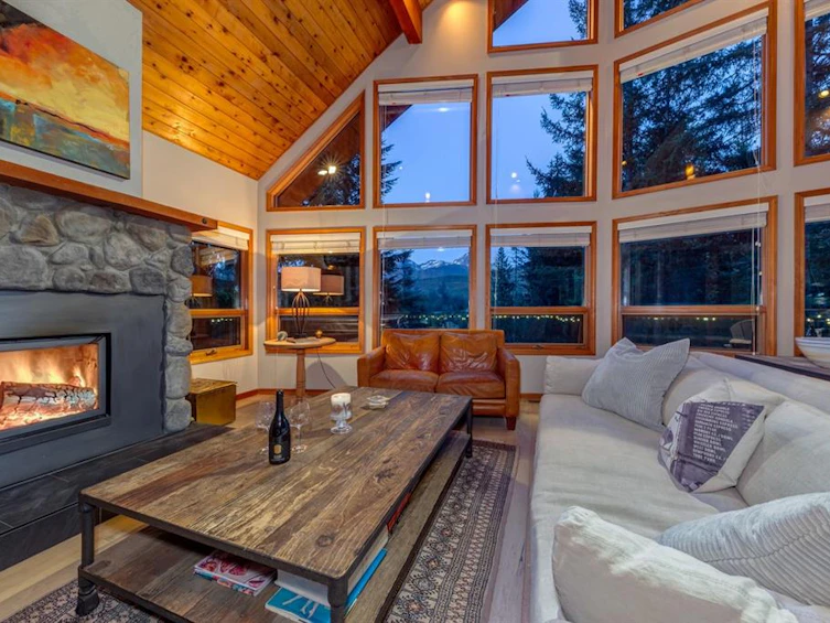 8505 Matterhorn Drive, Whistler, BC, V8E 0G1 - 4