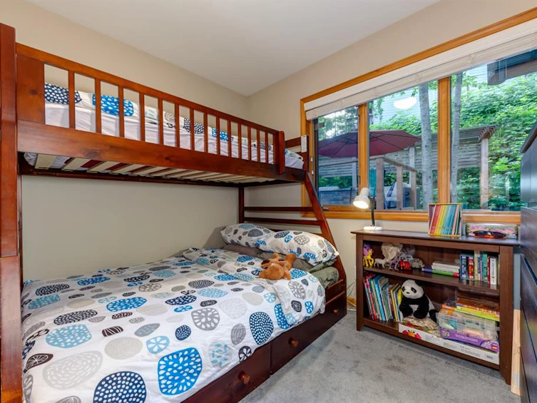 8505 Matterhorn Drive, Whistler, BC, V8E 0G1 - 20