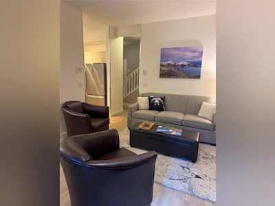 39-4355 Northlands Boulevard - 4