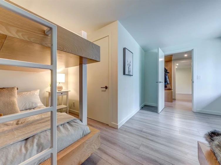 9218 Pinetree Lane, Whistler, BC, V8E 0G5 - 14