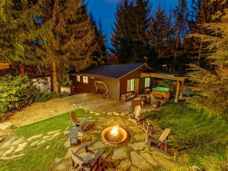 8216 Valley Drive, Whistler, BC, V8E 0G1 - 20