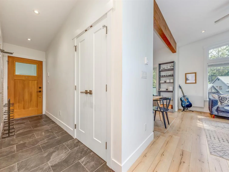 8216 Valley Drive, Whistler, BC, V8E 0G1 - 27