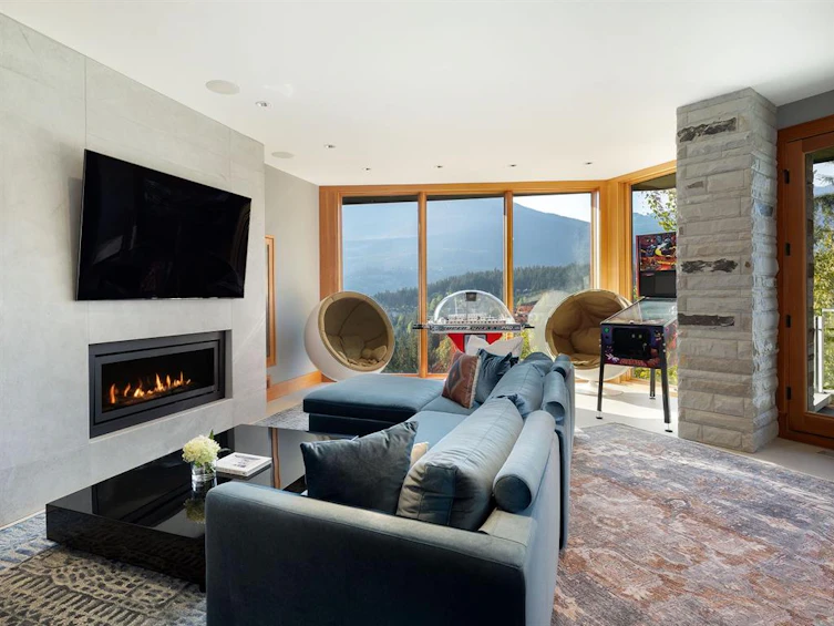 3855 Sunridge Court, Whistler, BC, V8E 0W1 - 31