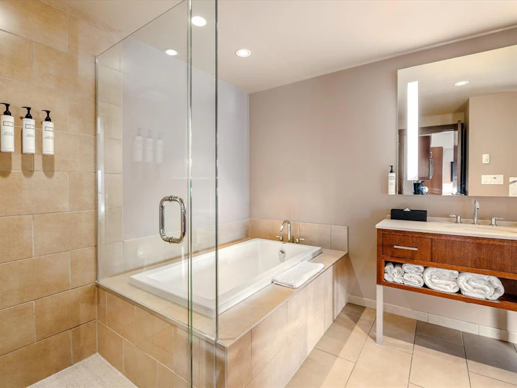 406D-2020 London Lane, Whistler, BC, V8E 0B6 - 15
