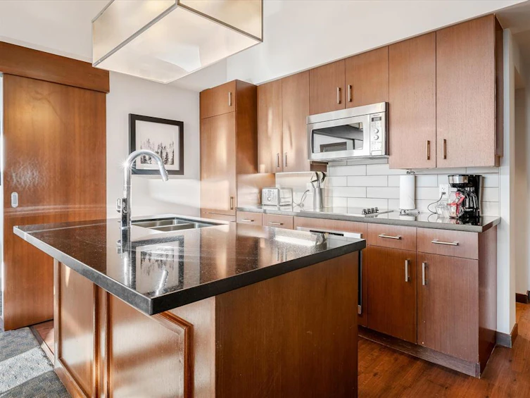 406D-2020 London Lane, Whistler, BC, V8E 0B6 - 12
