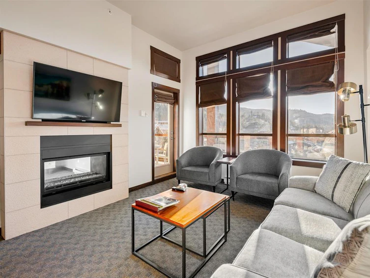 406D-2020 London Lane, Whistler, BC, V8E 0B6 - 10