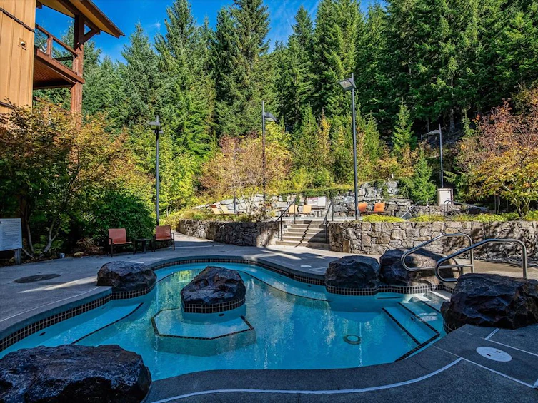 406D-2020 London Lane, Whistler, BC, V8E 0B6 - 25
