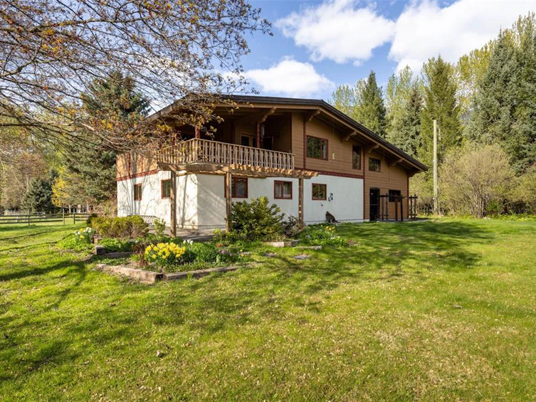 7869 Pemberton Meadows Road, Pemberton, BC, V0N 2L2 - 33