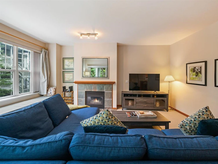 203-3300 Ptarmigan Place, Whistler, BC, V8E 0V5 - 2
