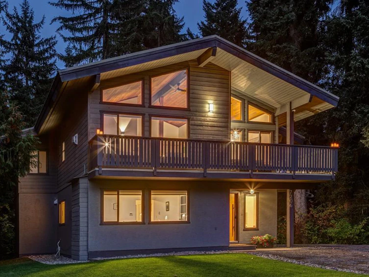 7206 Fitzsimmons Road North, Whistler, BC, V8E 0E3 - 2